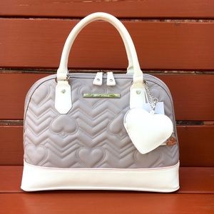 💘NWT BETSEY JOHNSON PURSE 💘